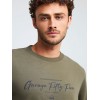 GARAGE 55 Φούτερ λαιμόκοψη με τύπωμα GAM012-510-06 DUSTY OLIVE GARAGE 55 Φούτερ λαιμόκοψη με τύπωμα GAM012-510-06 DUSTY OLIVE